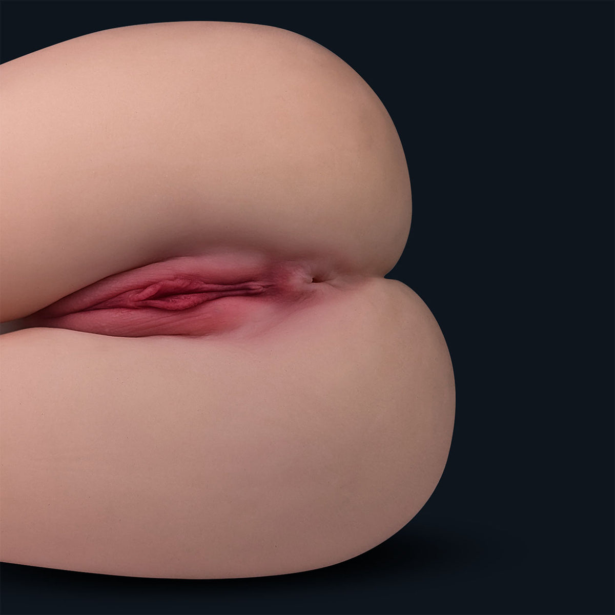 Primo piano della vagina e dell'ano dei glutei finti Jessica