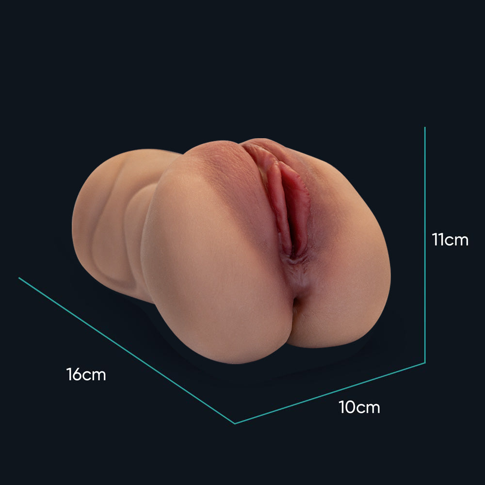 Dimensions of Onlyxlicious pocket pussy: 16 cm long, 10 cm wide, 11 cm high